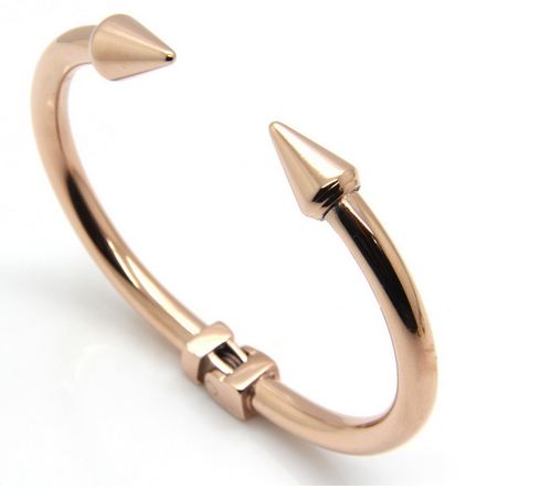 กำไลข้อมือ ผู้หญิง Stainless Steel ดีไซน์ เป็น ลูกศร Arrow 3 สี สีทอง Rose Gold สีเงิน กำไลข้อมือ เก๋ ๆ แบบมี ดีไซน์ 754391
