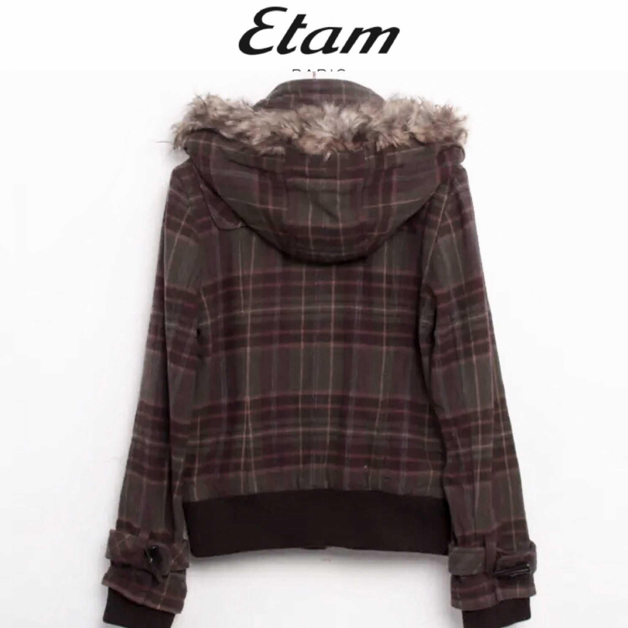 เสื้อกันหนาว หมวกฮูท เสื้อกันหนาวแบรนด์เนม ES Style By etam แท้ เนื้อผ้าสักหลาด แต่งขนเฟอร์ (ขนเฟอร์ถอดได้คะ) Size S