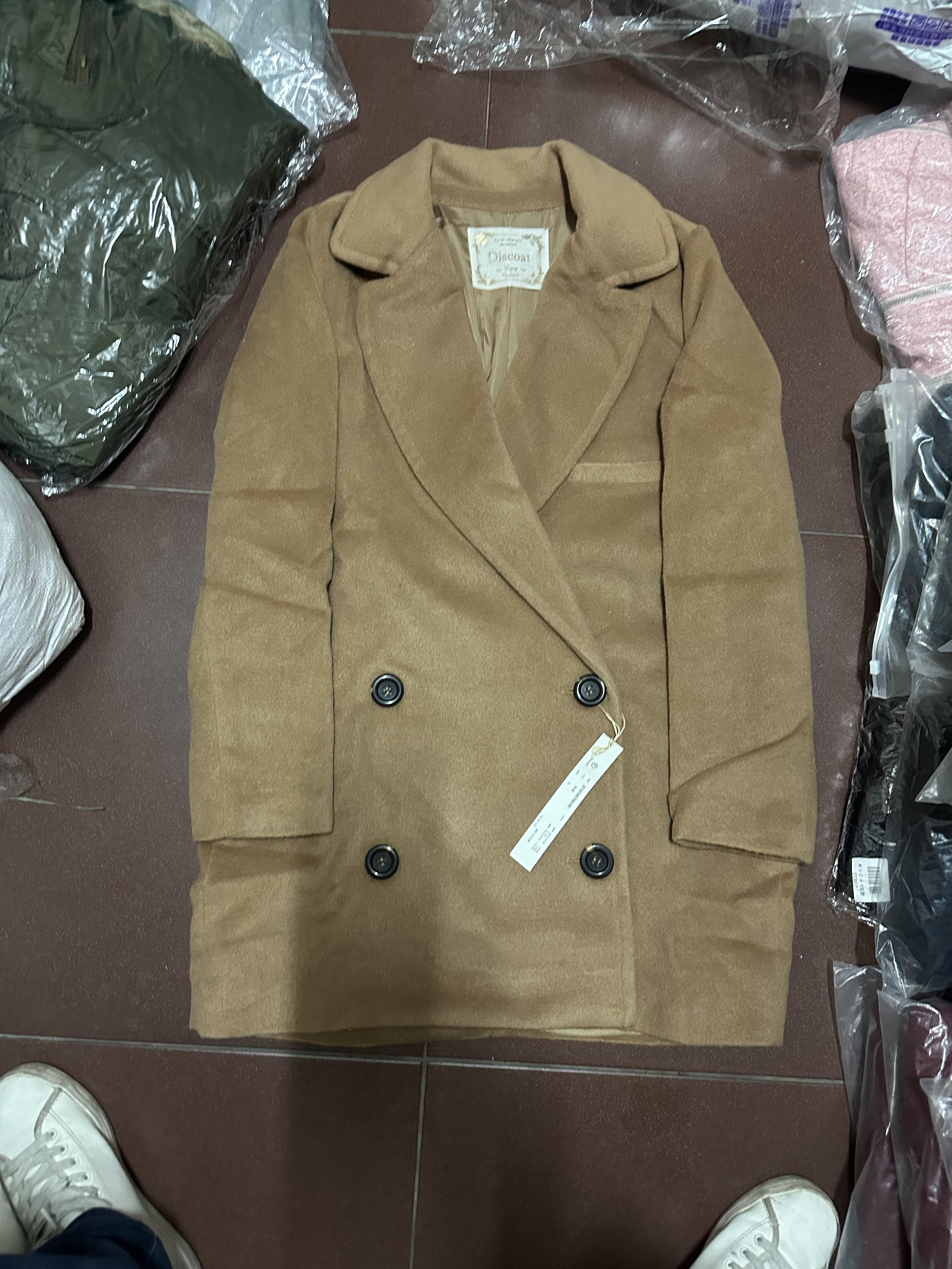 เสื้อโค้ท peacoat เสื้อโค้ทเฟอร์ โค้ทสักหลาดสีน้ำตาลกากี แบรนด์ DISCOAT(Japan)