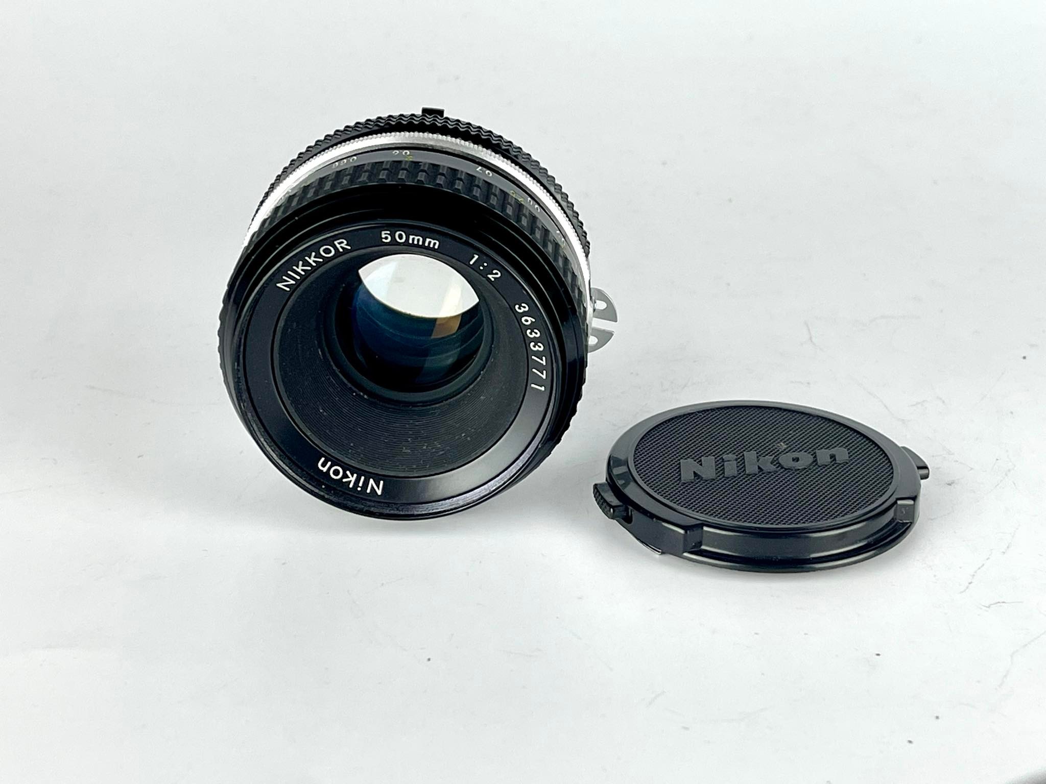 NIKON NIKKOR 50MM. F2 NIKON AI MOUNT