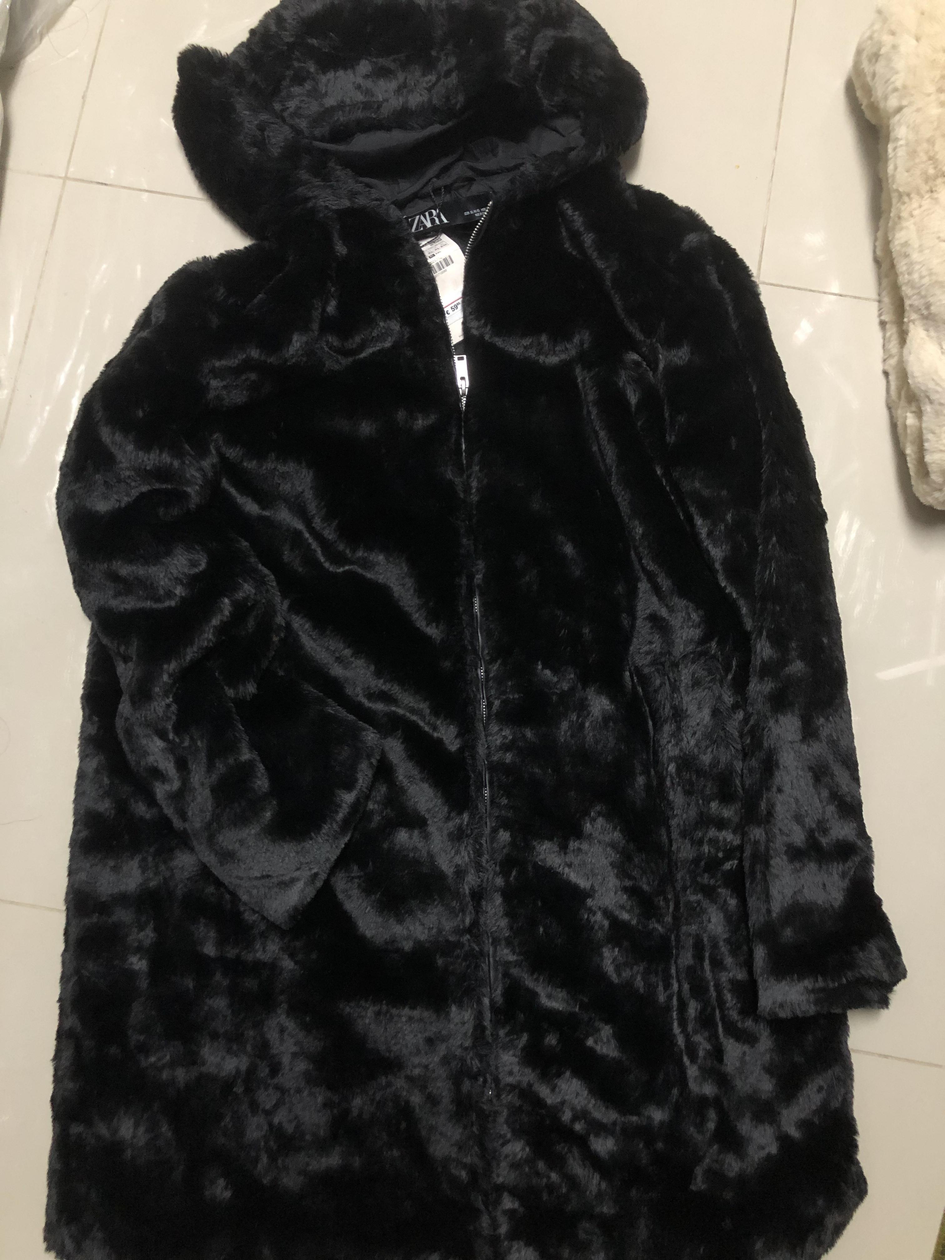 pepco เสื้อเฟอร์กันหนาว หมวกฮู้ด เสื้อขน FLUFFY Coat แบรนด์ PEPCO ดำ / เบจ