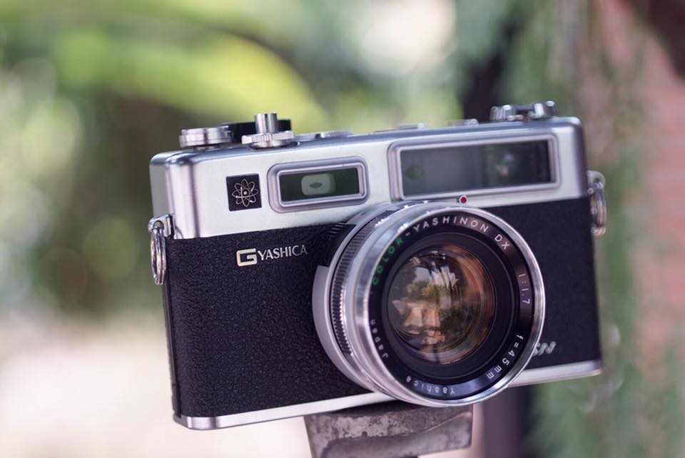 Yashica Electro 35 GSN COLOR YASHINON DX 45MM. F1.7