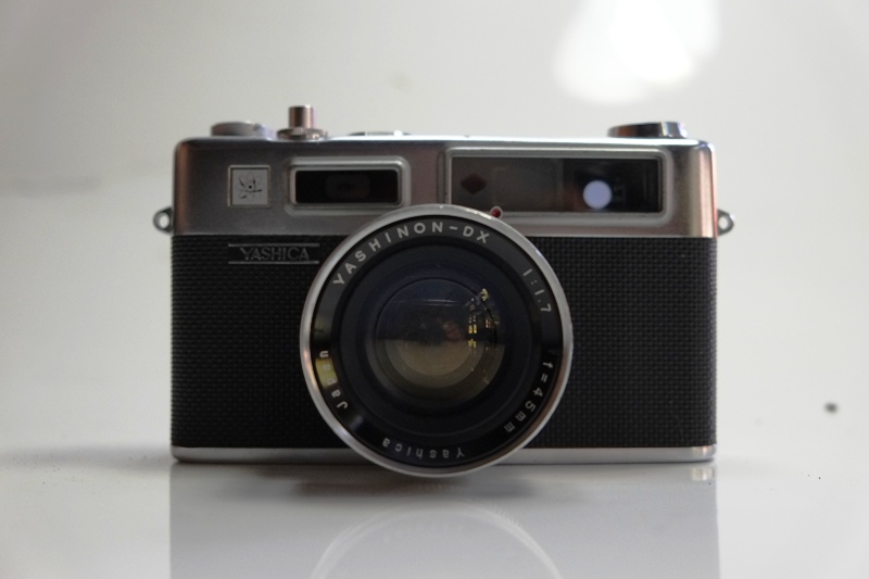 YASHICA ELECTRO 35 YASHINON-DX 45MM.F1.7