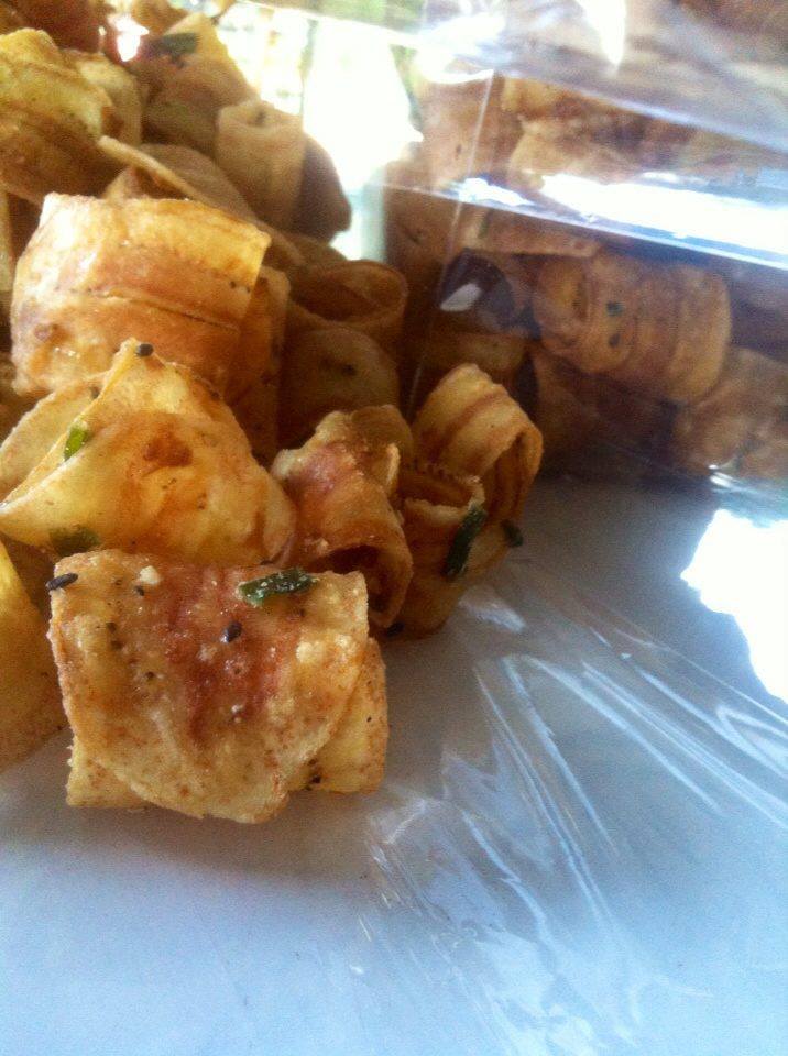 กล้วยกรอบเค็ม 3 รส รสครองแครง (200g.)