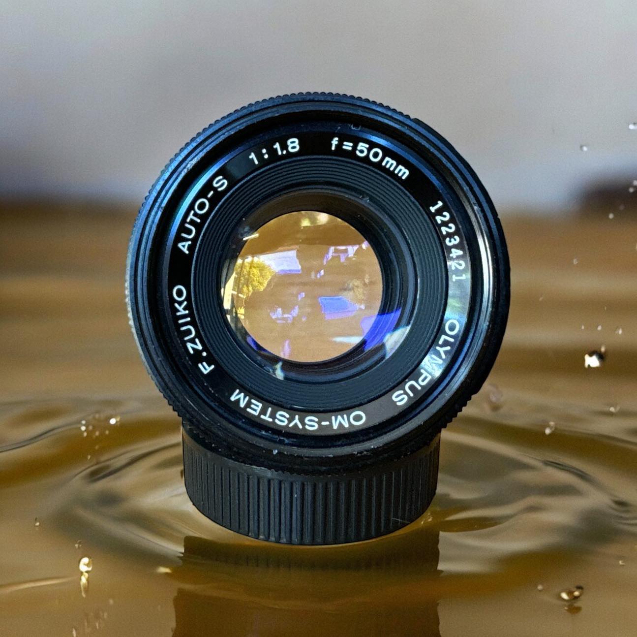 OLYMPUS OM-SYSTEM F.ZUIKO AUTO-S 50MM.F1.8 OM MOUNT