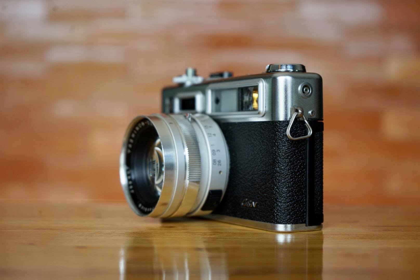 YASHICA ELECTRO 35 GSN COLOR YASHINON DX 45MM. F1.7