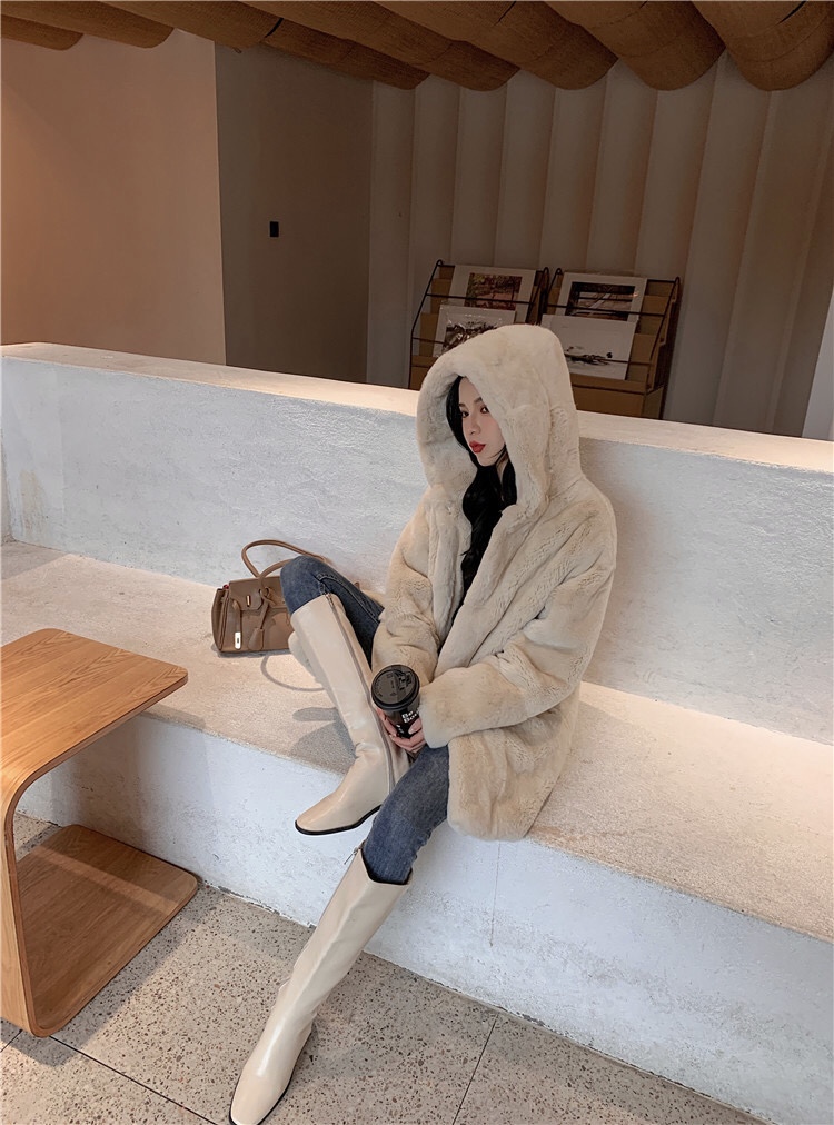pepco เสื้อเฟอร์กันหนาว หมวกฮู้ด เสื้อขน FLUFFY Coat แบรนด์ PEPCO ดำ / เบจ