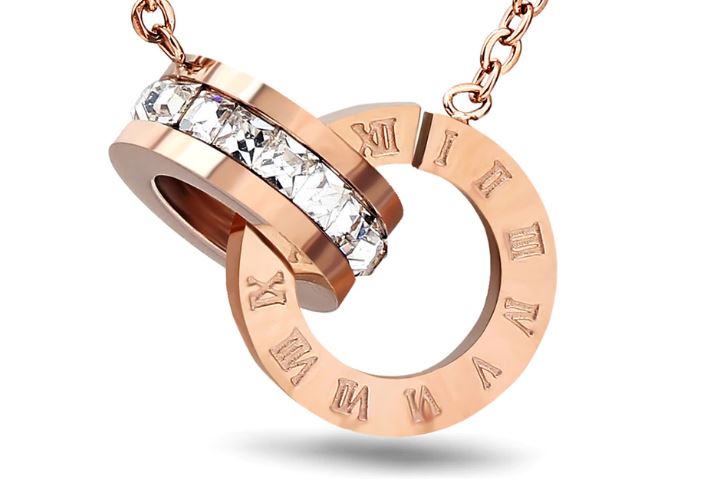 สร้อยคอ ผู้หญิง สร้อยทอง Rose gold ดีไซน์ เป็น ห่วง คล้องกัน ฝังเพชร คริสตรัลสีขาว อักษรโรมัน 807698