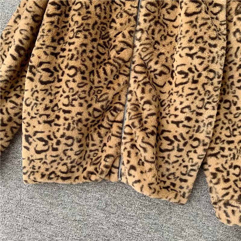 เสื้อเฟอร์กันหนาว ลายเสือ หมวกฮู้ด เสือ เสื้อคลุมขน ลายเสือ ขนนิ่มฟู นุ่มมากคะ ลายเสือ