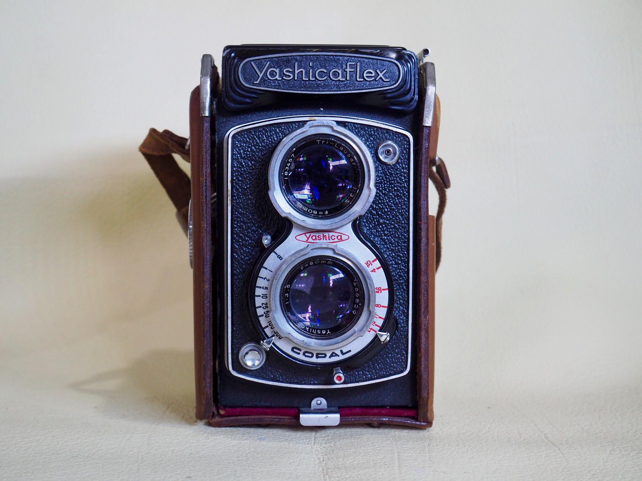 YASHICAFLEX MODEL C YASHIKOR 80MM.F3.5