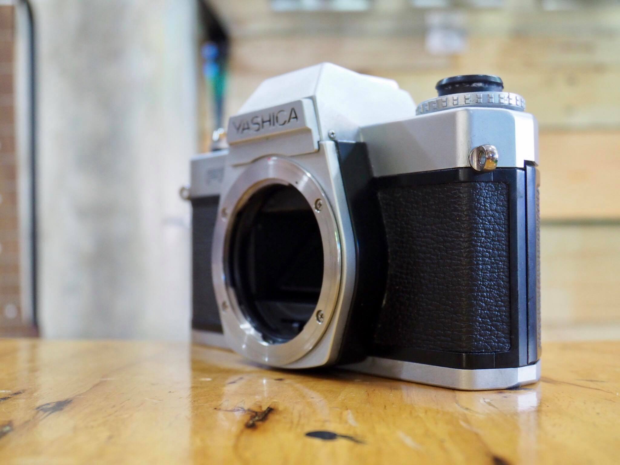 YASHICA FR II