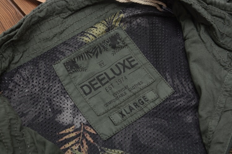 เสื้อทหาร เสื้อ เสื้อนอกแนวทหาร แพทเทินสวย เท่ห์มาก แบรน DEELUXE 1974 เขียว