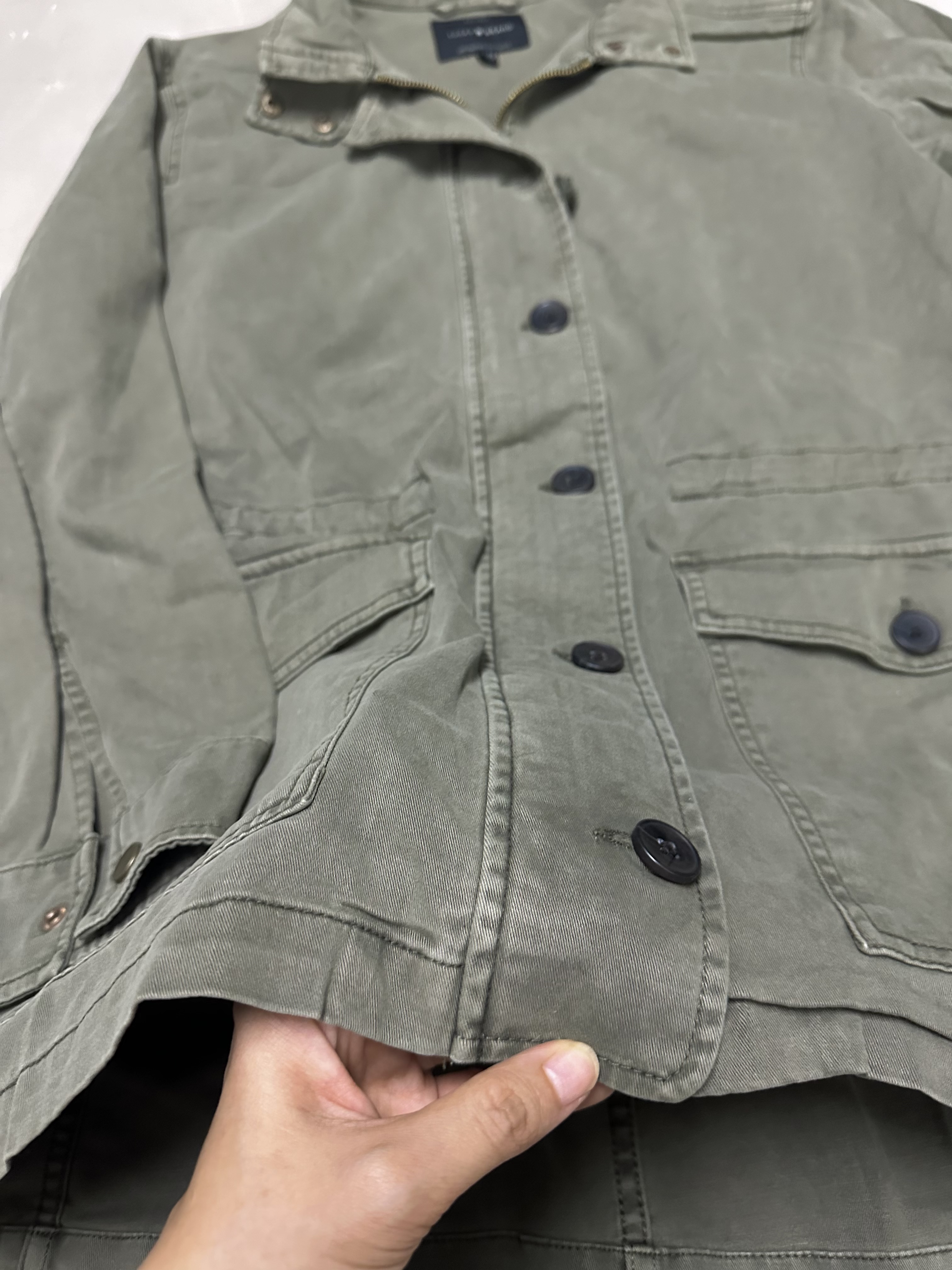 LUCKY BRAND เสื้อนอกเขียวทหาร เสื้อแจ็คเก็ต แนวทหาร แพทเทิน Lucky brandสวย เท่ห์ มาก แบรนด์ In extenso สำเนา เขียว