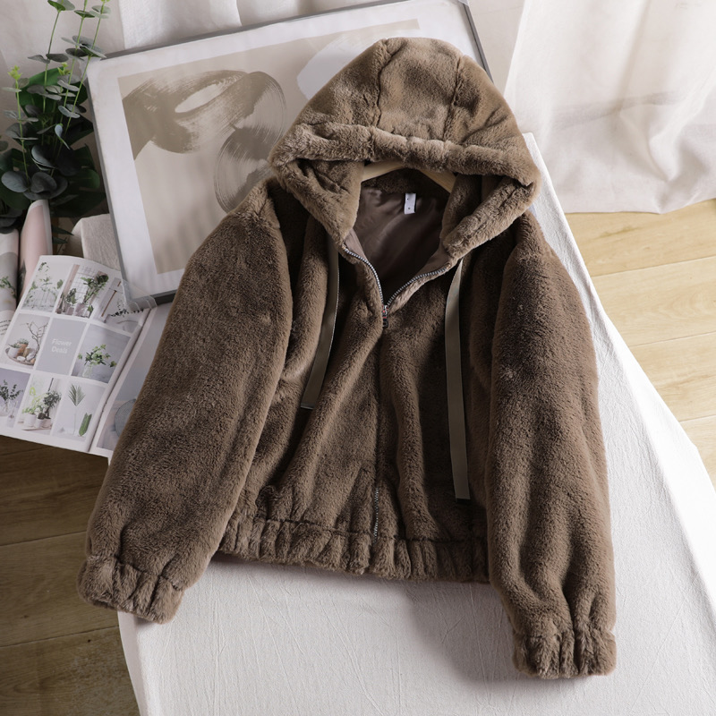 Page one เสื้อเฟอร์กันหนาว หมวกฮู้ด เสื้อขน Fluffy coat แบรนด์ page One ดำ