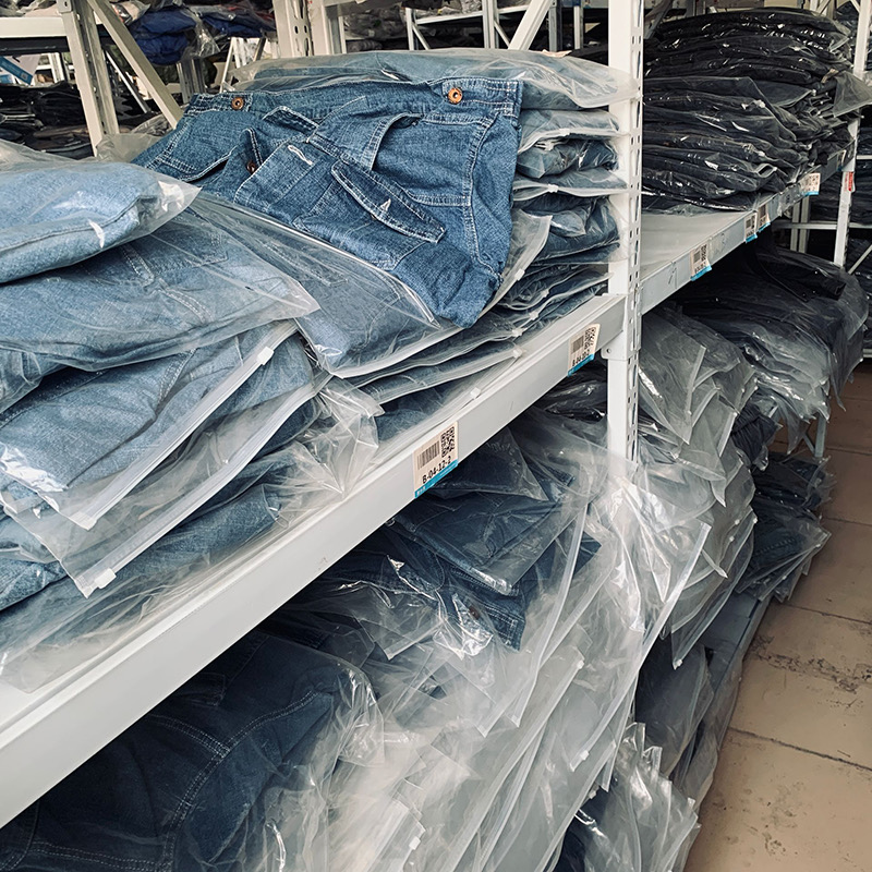 เสื้อยีนส์ เสื้อแจ็คเก็ตยีนส์ฟอก เสื้อนอก แพทเทินสวย เท่ห์ มาก คะ สำเนา สำเนา ยีนส์