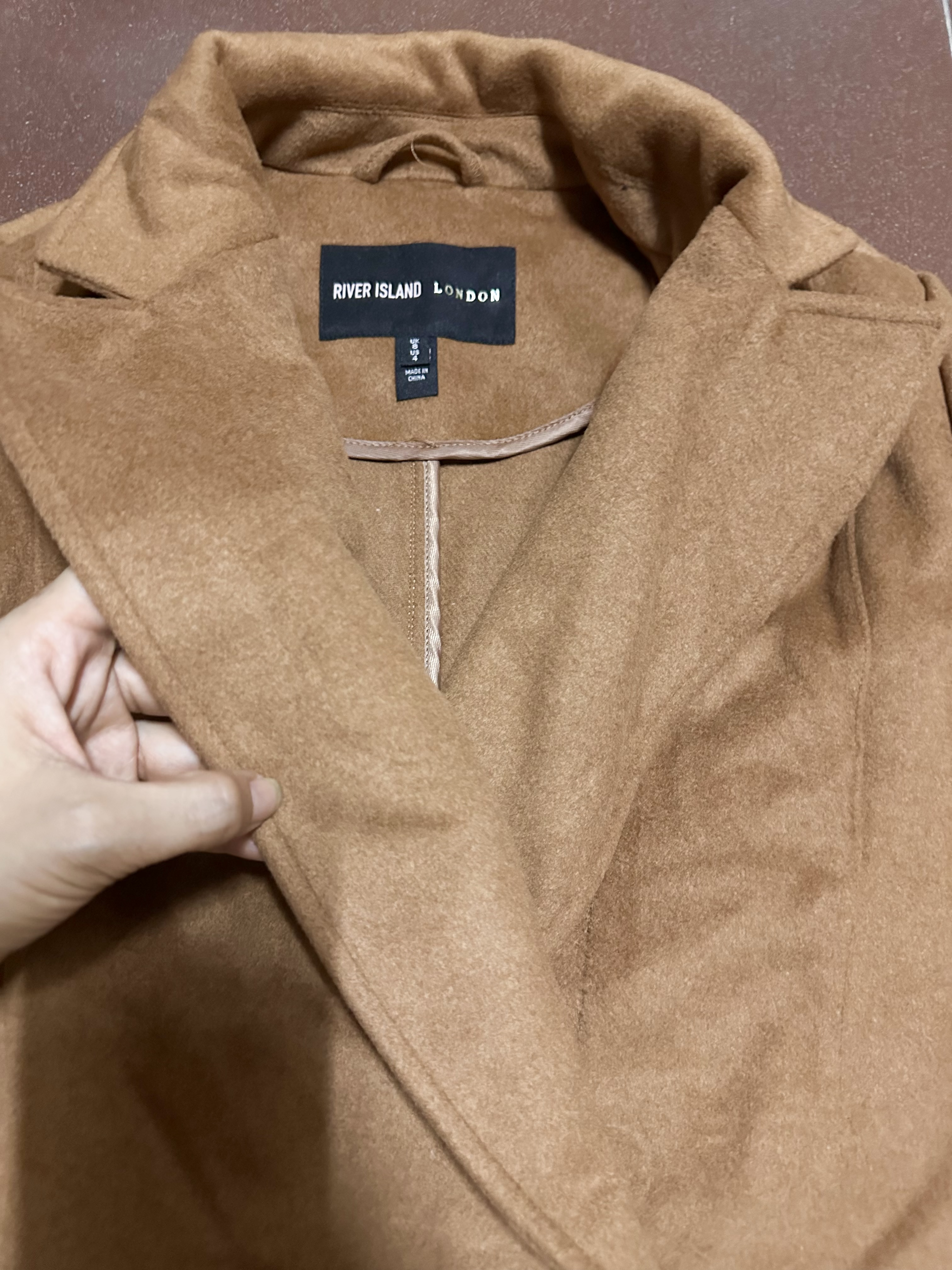 Love tree เสื้อโค้ทกันหนาว เสื้อกันหนาว overcoat โค้ทวูล สีcamel belt coat สีครีมเบจ แบรนด์ RIVER ISLAND Camel