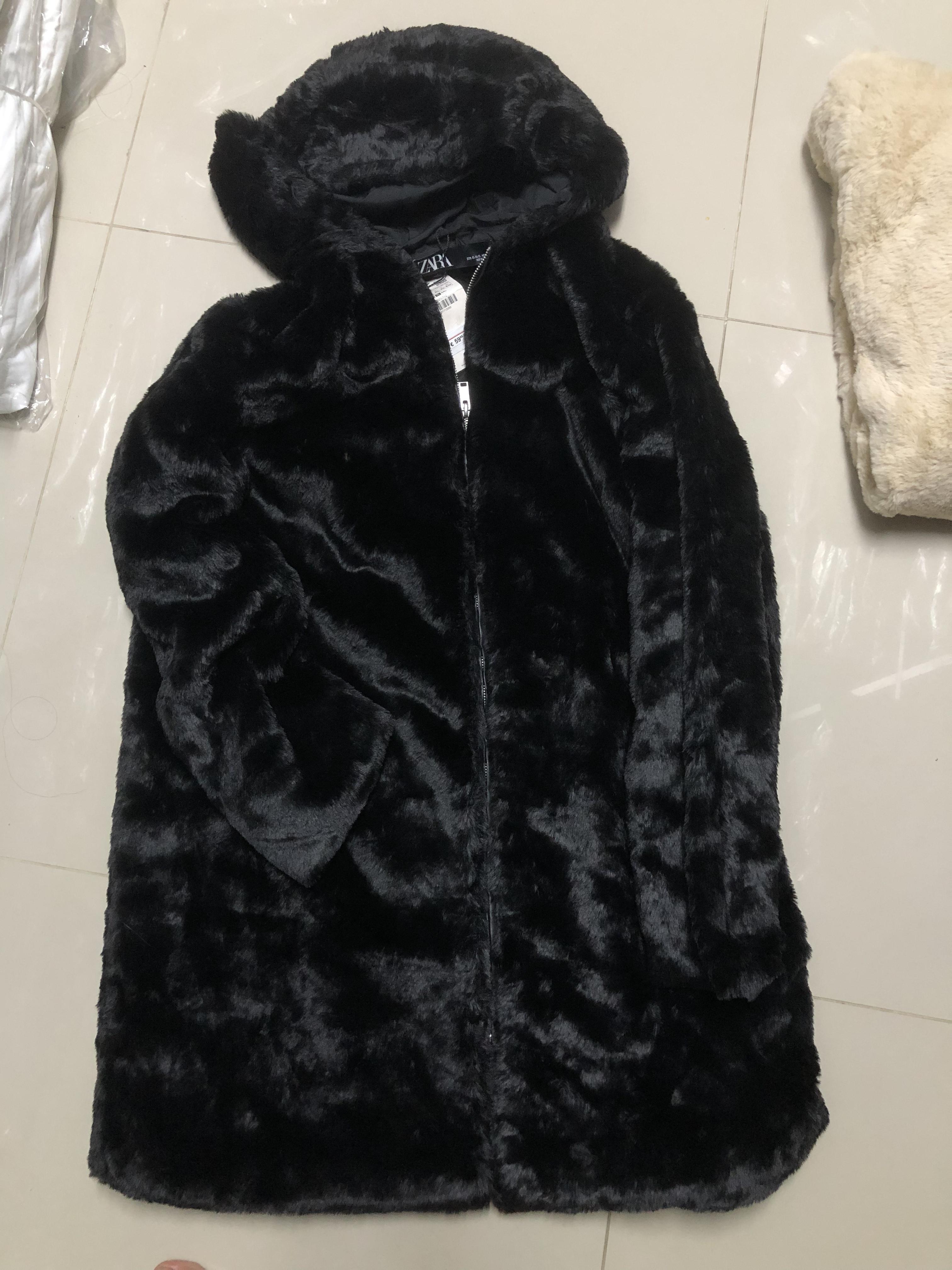 pepco เสื้อเฟอร์กันหนาว หมวกฮู้ด เสื้อขน FLUFFY Coat แบรนด์ PEPCO ดำ / เบจ