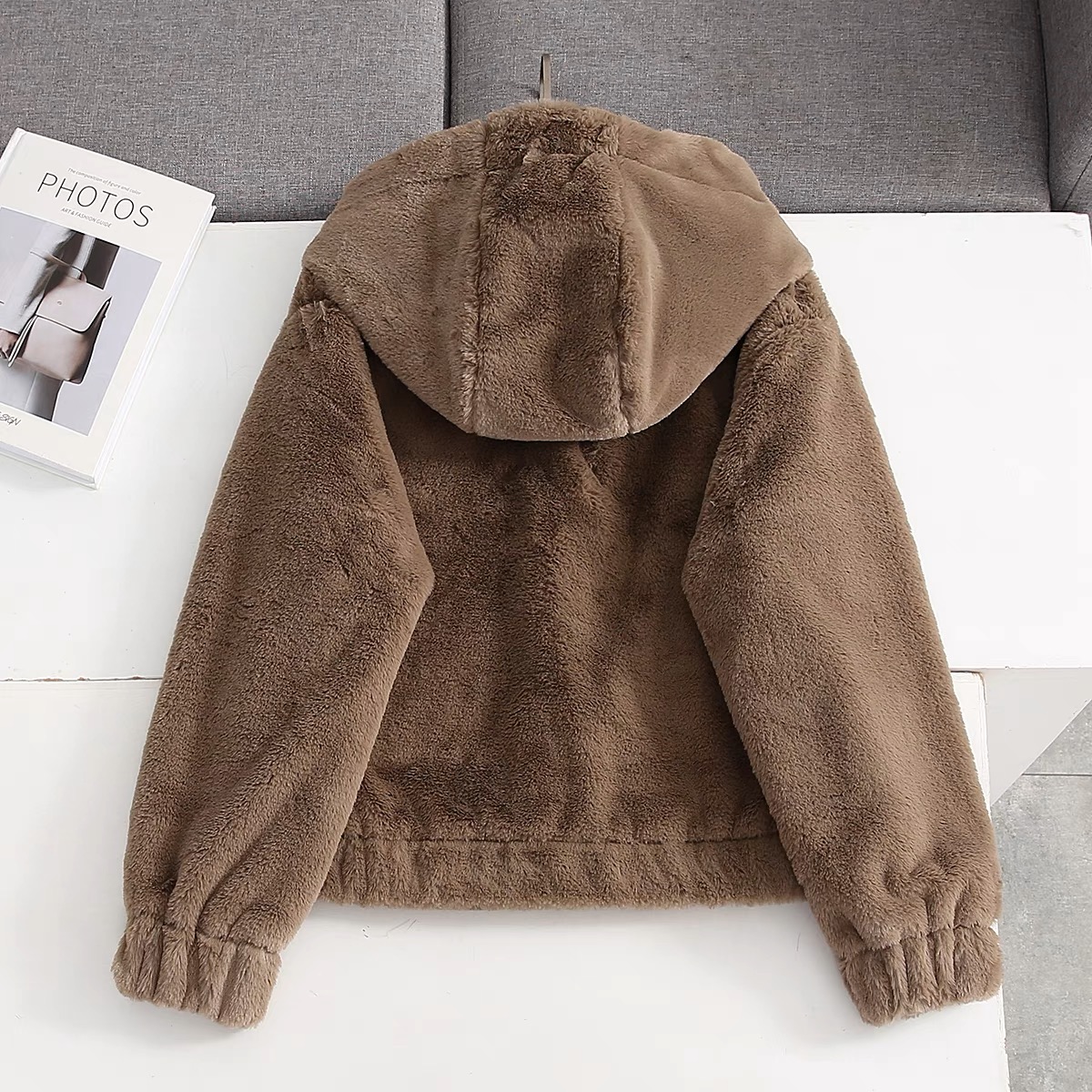 Page one เสื้อเฟอร์กันหนาว หมวกฮู้ด เสื้อขน Fluffy coat แบรนด์ page One ดำ
