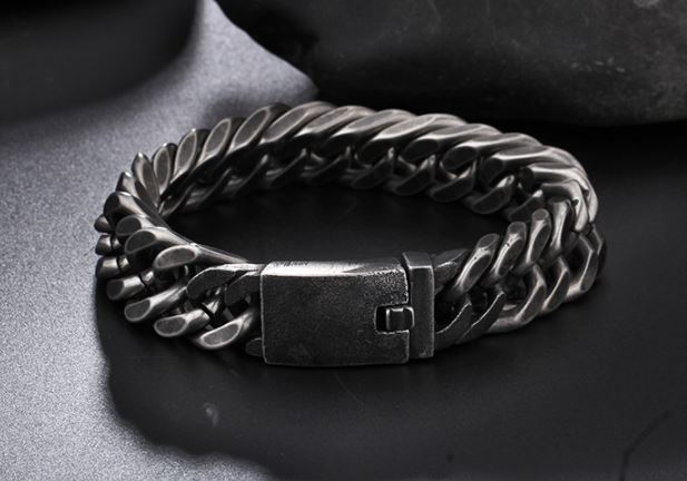 สร้อยข้อมือ ผู้ชาย สแตนเลสแท้ โซ่สแตนเลส ใส่ข้อมือ หนา 15 และ 12 mm สร้อยข้อมือเลส แนวร็อค เท่ ๆ 297460