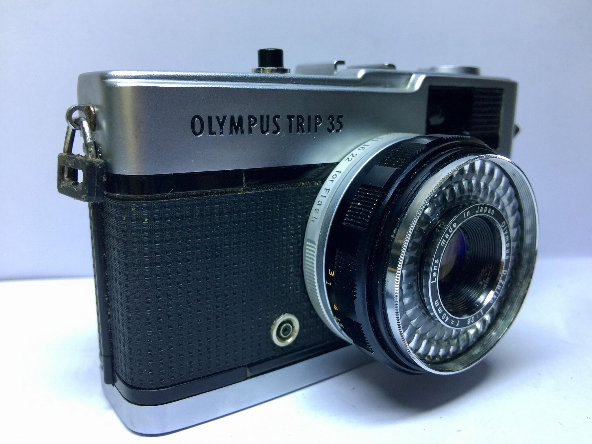 OLYMPUS TRIP-35
