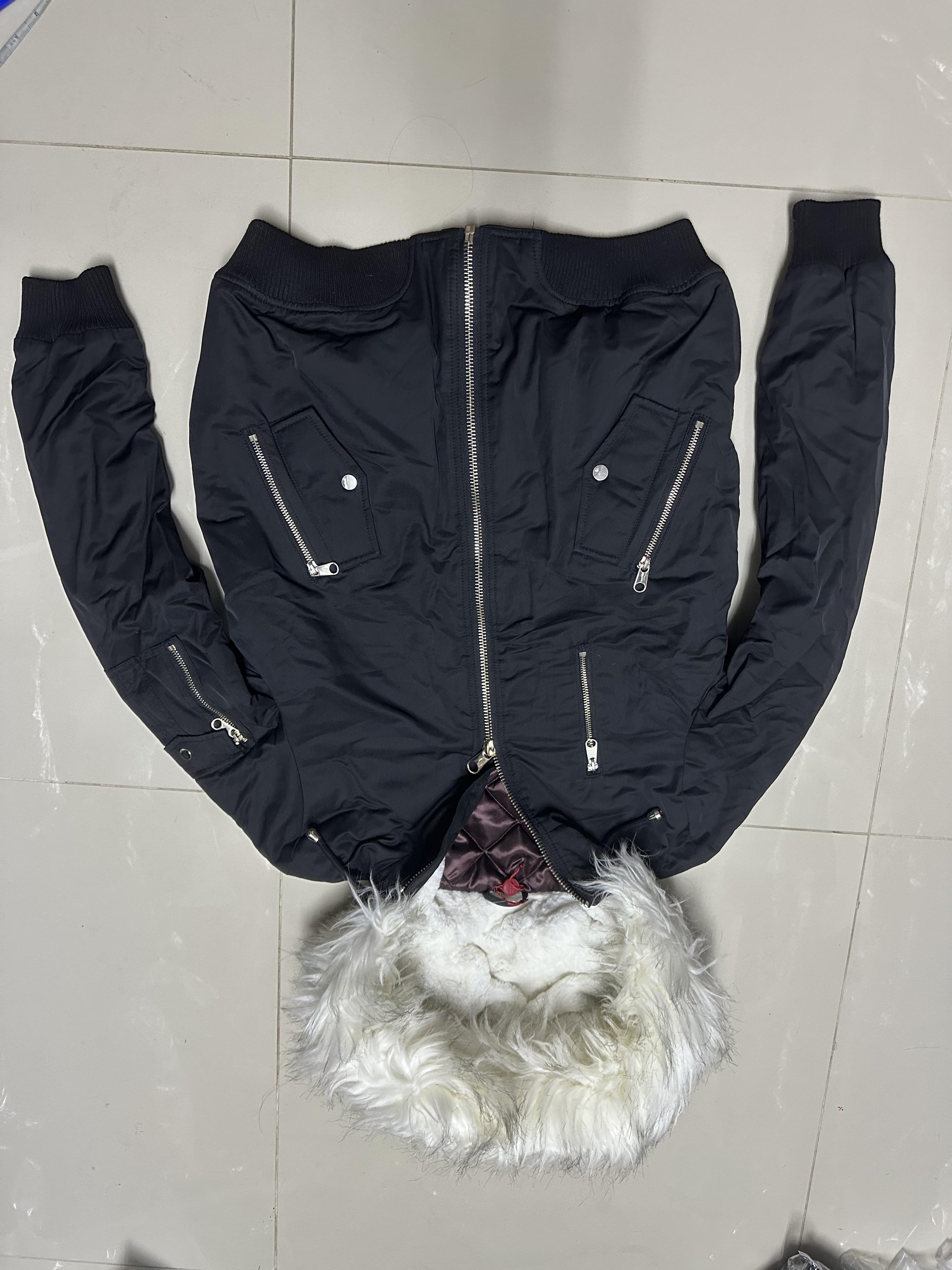Ambiance เสื้อกันหนาว เสื้อฮู้ดเฟอร์ บุนวมอุ่น แบรนด์ F&F AMBIANCE (padded puffer สำเนา สำเนา สำเนา ดำ