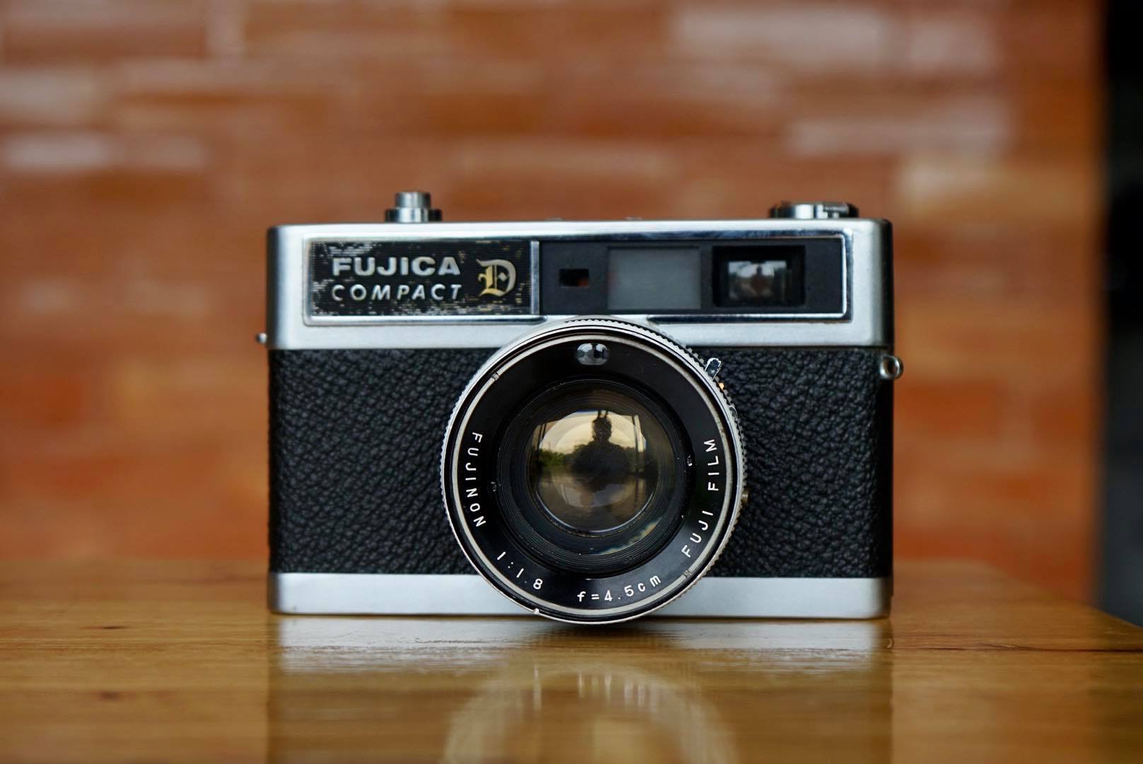 FUJICA COMPACT D FUJIFILM 45MM.F1.8
