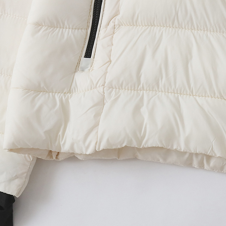 Love tree เสื้อกันหนาว บุนวมอุ่น แบรนด์ LOVE TREE ultra light packable (Padded puffer coat สำเนา สำเนา สำเนา