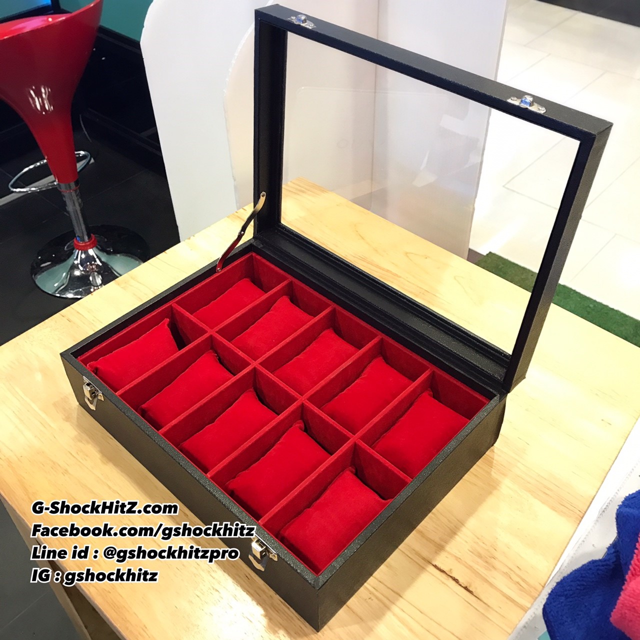กล่องเก็บนาฬิกา 10 เรือน พร้อมส่ง กล่องนาฬิกา กล่องใส่นาฬิกา สีดำ / สีแดง / สีเทา / สีครีม