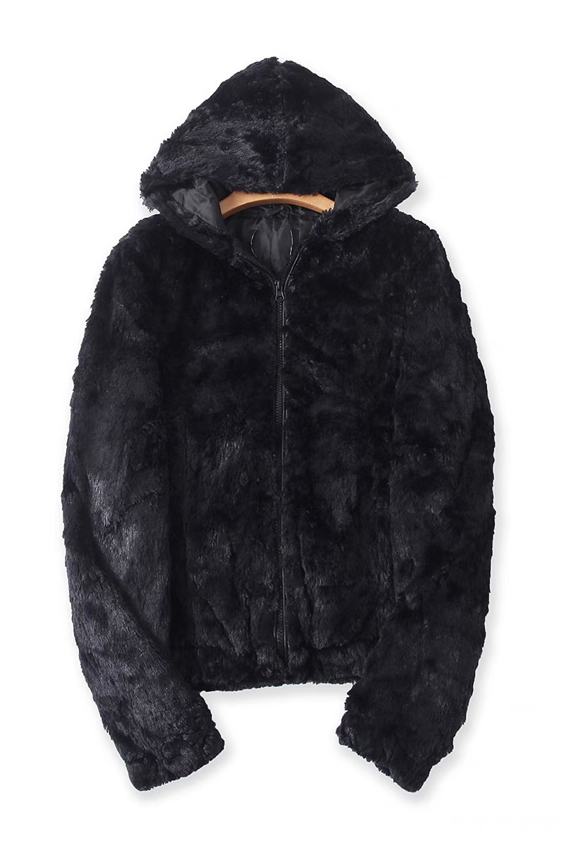 Page เสื้อเฟอร์กันหนาว หมวกฮู้ด เสื้อขน Fluffy coat แบรนด์ page One สำเนา ดำ