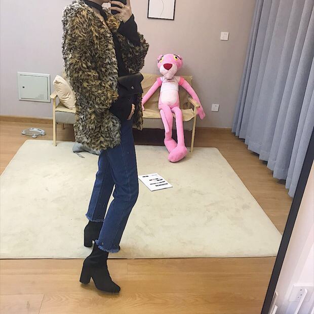 Cache cache เสื้อคลุม กันหนาว แต่งขน ลายเสือ แบรนด์เนมCACHE CACHEแท้ 100% ขนนุ่มพริ้ว สวย ลายเสือ