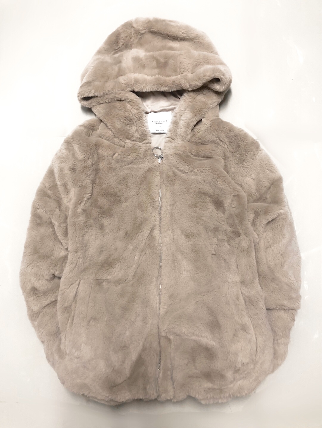 Angel kiss เสื้อเฟอร์กันหนาว หมวกฮู้ด เสื้อขน แบรนด์ ANGEL KISS (FLUFFY COAT) สำเนา น้ำตาลนู้ด