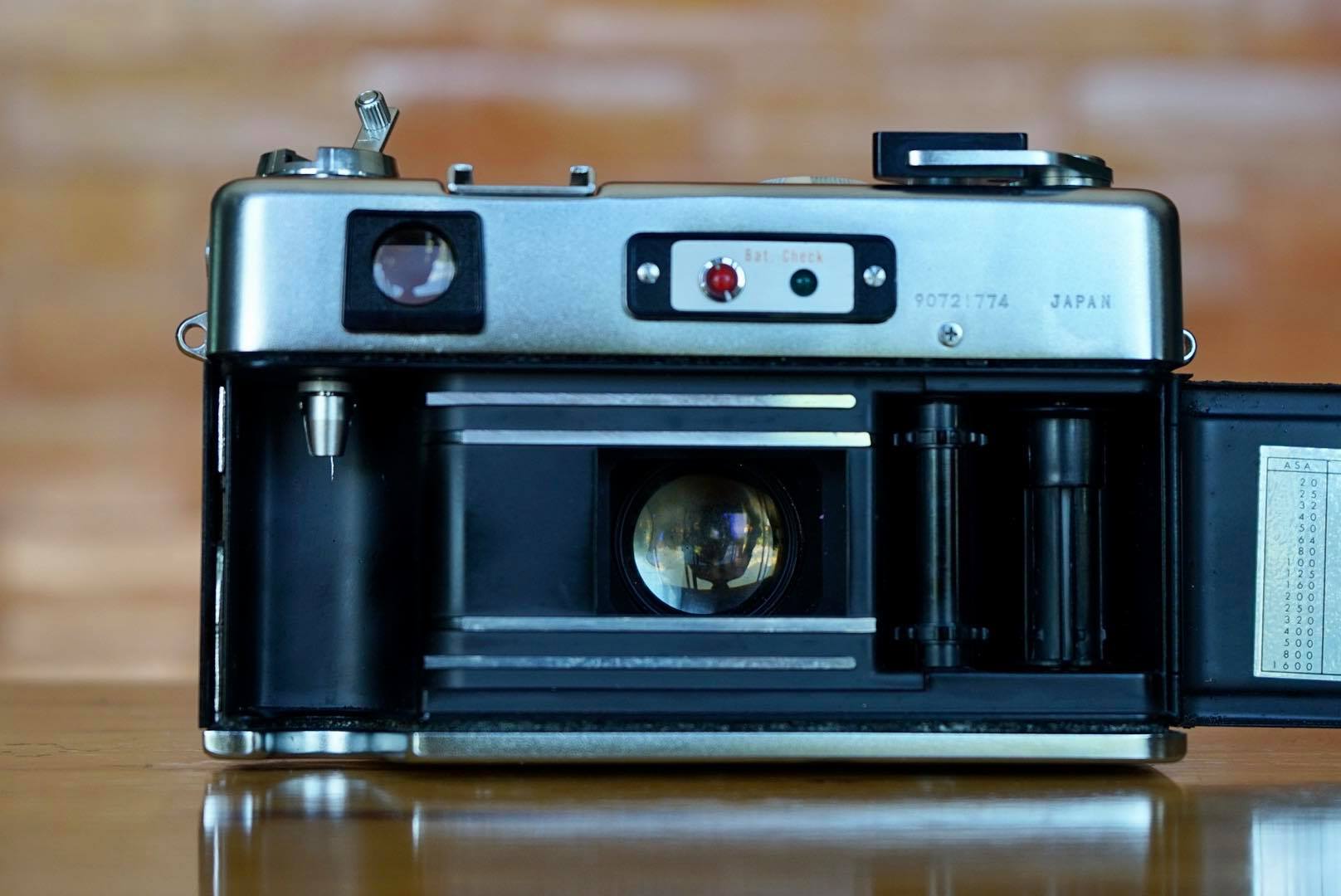 YASHICA ELECTRO 35G YASHINON-DX 45MM.F1.7