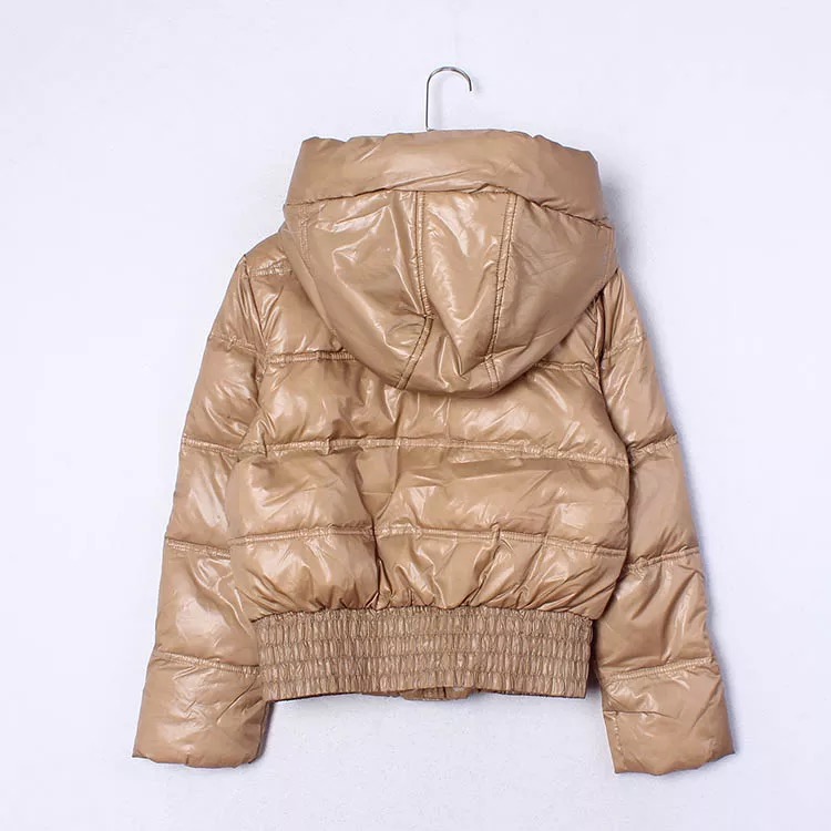 เสื้อกันหนาว ขนเป็ด แต่งหมวกฮูท MONCLER
