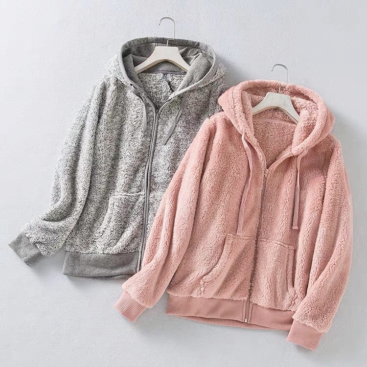 เสื้อเฟอร์กันหนาว แบรนด์ Forever21 เสื้อคลุมขน สีชมพู ขนนิ่มฟู นุ่มมากคะ สำเนา ชมพู