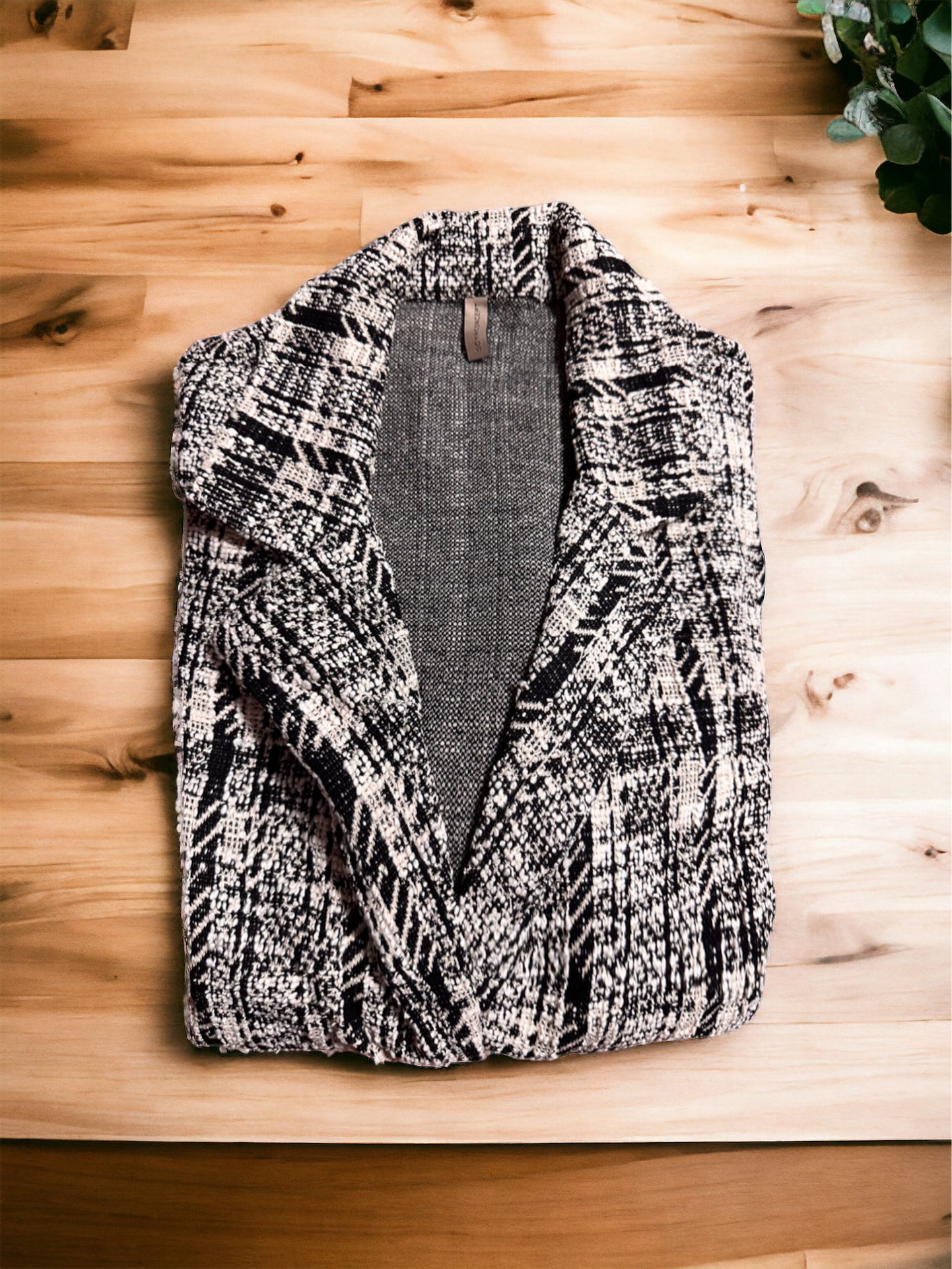 เสื้อโค้ท เสื้อกันหนาว เนื้อผ้าไหมพรม Knitting checked แบรนด์ SOYA CONCEPT
