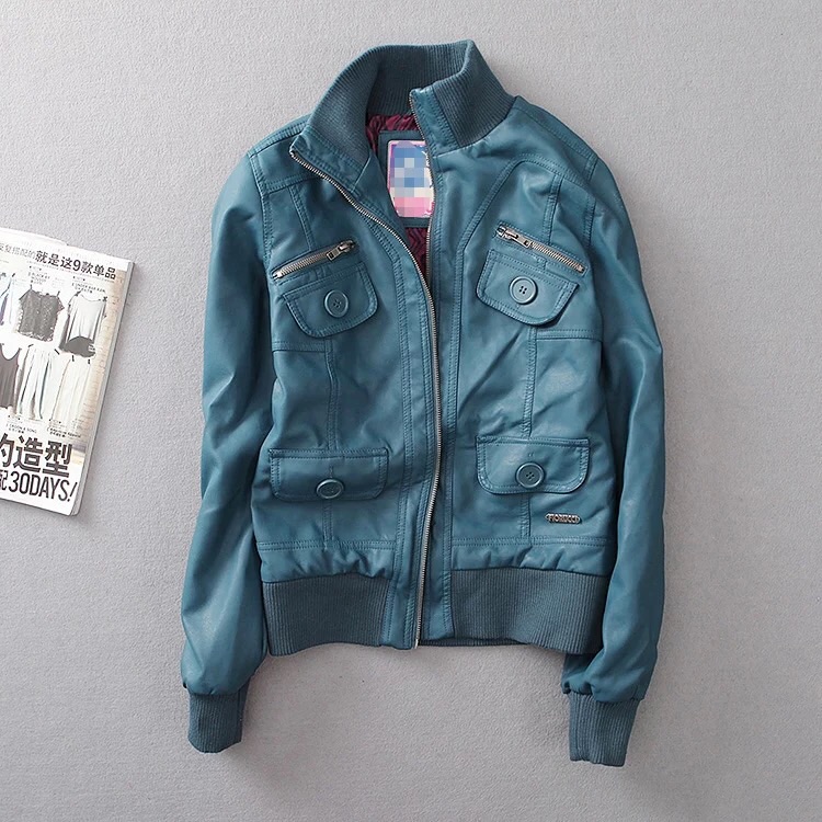 เสื้อJacket หนังPU แจ็คเก็จสีน้ำเงิน แต่งกระเป๋า ซิปผ่าหน้า size M