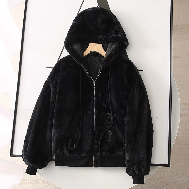 เสื้อเฟอร์กันหนาว หมวกฮู้ด เสื้อขน Fluffy coat แบรนด์ JOLIES & JOY ดำ