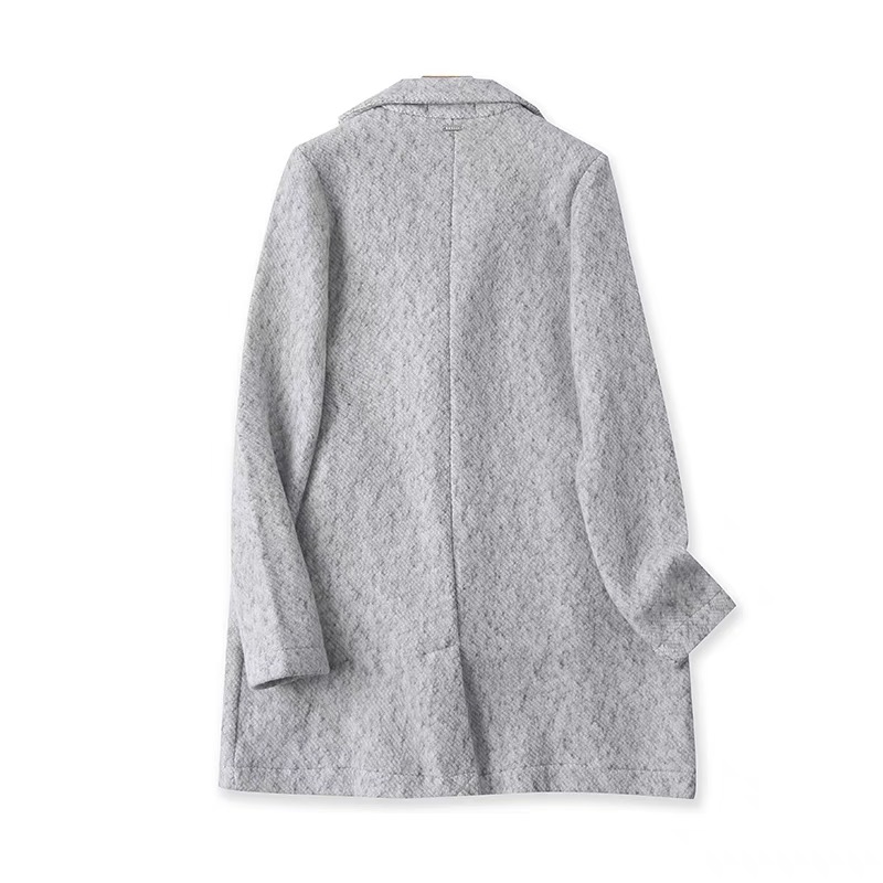 เสื้อโค้ท เสื้อกันหนาว เนื้อผ้าไหมพรม Knitting สีเทา แบรนด์ mohito