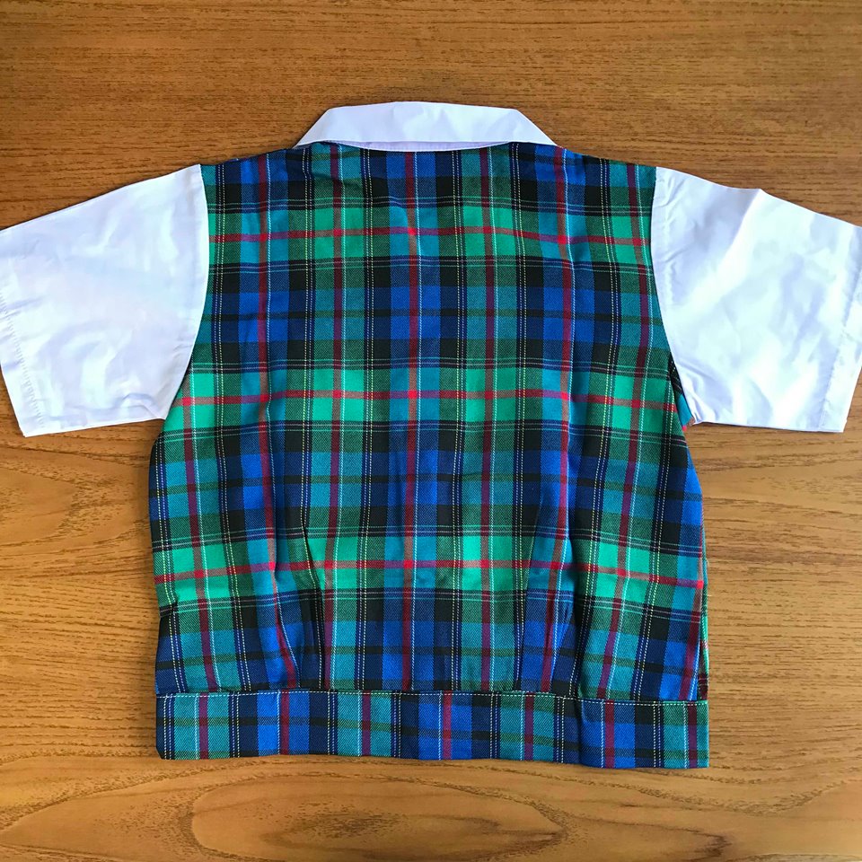 เสื้อนักเรียนอนุบาลเขียว
