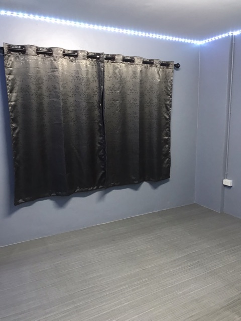 เสื่อน้ำมัน วันที่ 1 กุมภาพันธ์ 2565