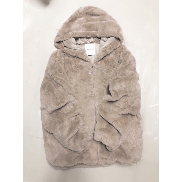 Angel kiss เสื้อเฟอร์กันหนาว หมวกฮู้ด เสื้อขน แบรนด์ ANGEL KISS (FLUFFY COAT) สำเนา น้ำตาลนู้ด