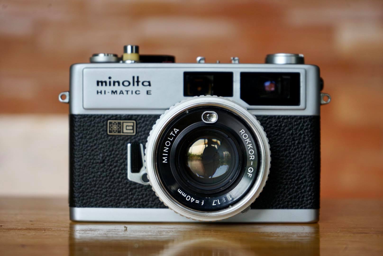 MINOLTA HIMATIC-E MINOLTA ROKKOR-QF 40MM.F1.7