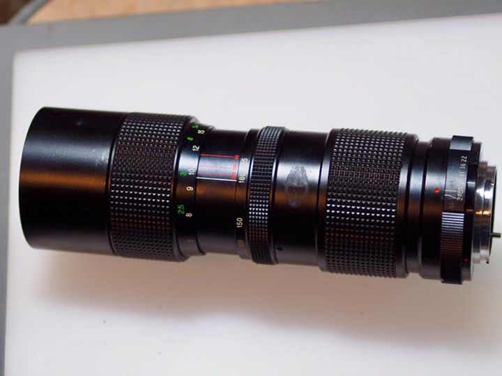 VIVITAR 85-205MM.F3.8 AUTO ZOOM MD MOUNT