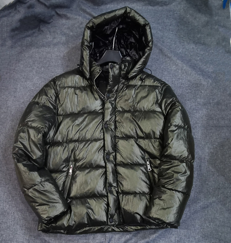 Piaza เสื้อกันหนาว ติดฮูท เสื้อบอมเบอร์ บุนวมอุ่น แบรนด์PIAZA ITALIA. Black Lightweight Puffer Jacket เขียว