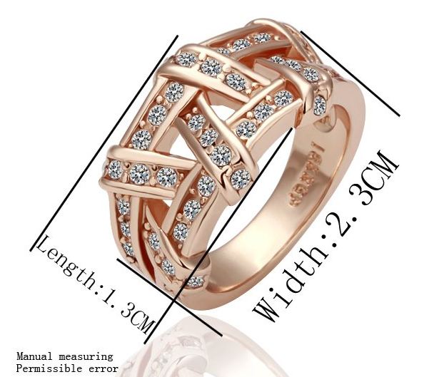 แหวนทองชุบ 18 K Rose Gold แหวนทองประดับ เพชร Cz ดีไซน์ เป็นลาย สาน สลับ ไปมา แบบคลาสสิค สวยเก๋ มากค่ะ no 797432