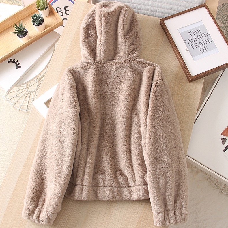 Page one เสื้อเฟอร์กันหนาว หมวกฮู้ด เสื้อขน Fluffy coat แบรนด์ page One ดำ