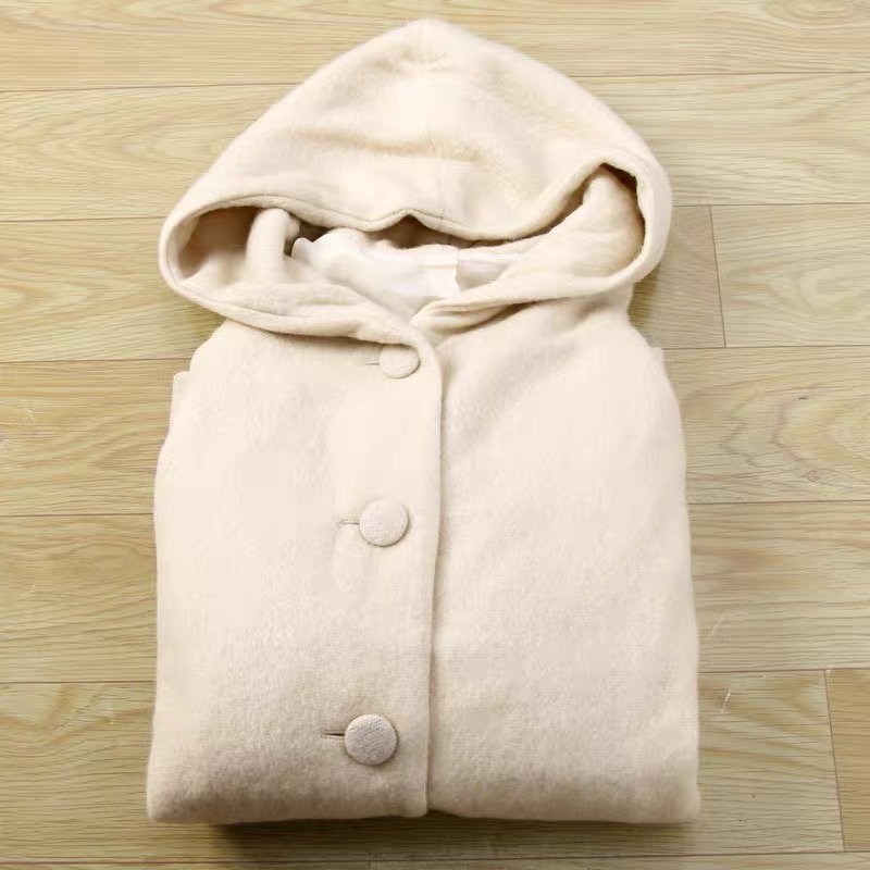 เสื้อโค้ทวูล Trench coat เสื้อโค้ทเฟอร์ โค้ทสักหลาดสีเบจ แบรนด์ Primark สำเนา สำเนา สำเนา สำเนา สำเนา สำเนา สำเนา