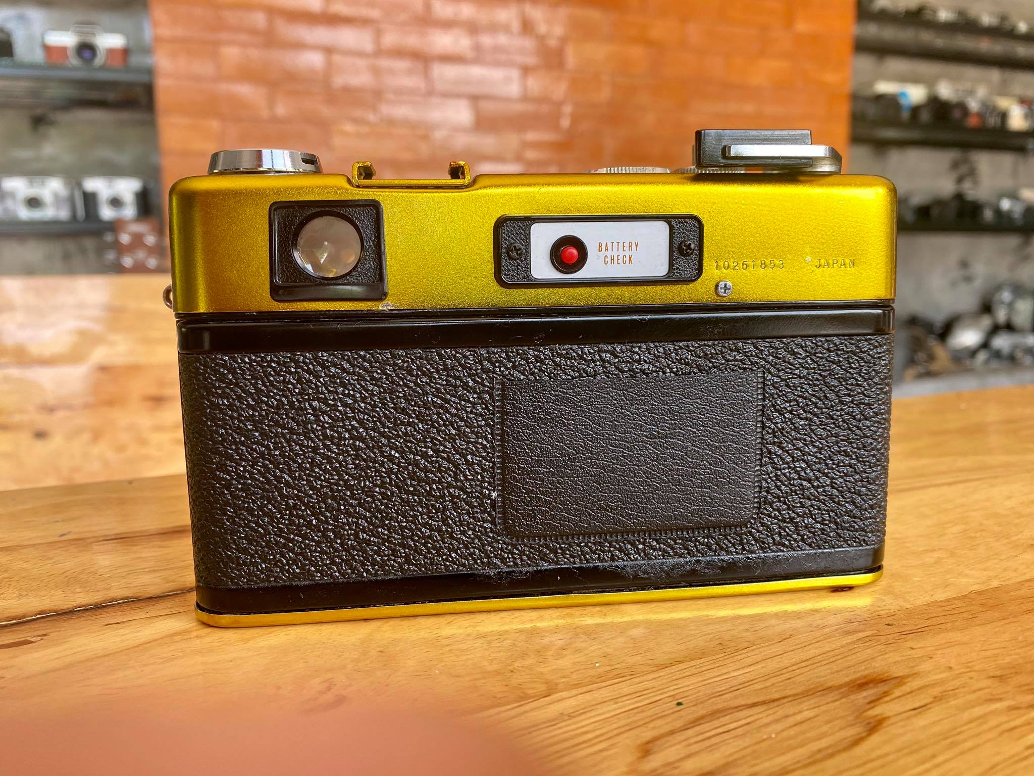 YASHICA ELECTRO 35 GS COLOR YASHINON-DX 45MM.1.7