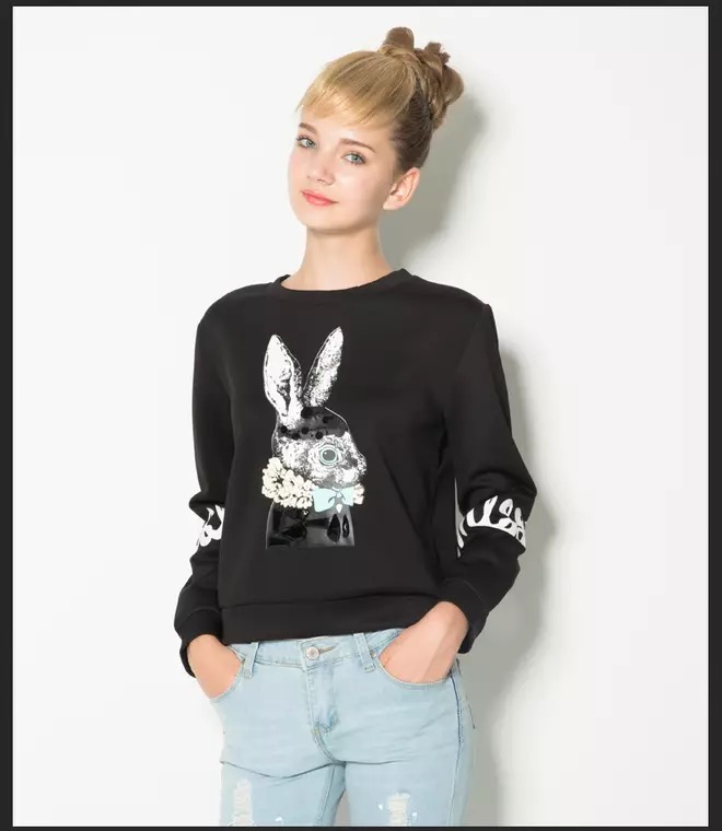 เสื้อกันหนาว เสื้อวอร์ม คอกลม แต่งภาพปริ้นท์กระต่าย เนื้อผ้าวอร์ม เนื้อหนา ละเอียด สวยมากคะ Size S/M/L