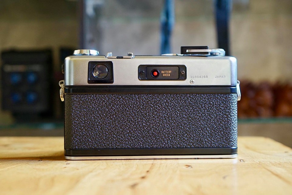 YASHICA ELECTRO 35GSN YASHICA COLOR-YASHINON DX 45MM.F1.7